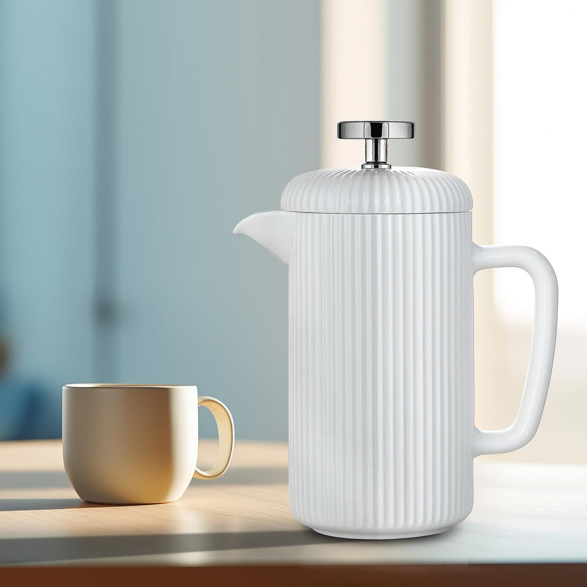 Porcelain French Press 22 fl oz Coffee Tea Maker with Stainless Steel Plunger Ivory I497699
